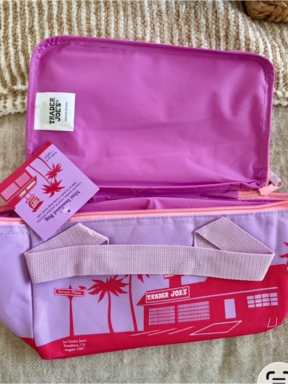 Trader Joe's MINI Insulated Tote Lunch Bag IN Purple & Pink 2026 New